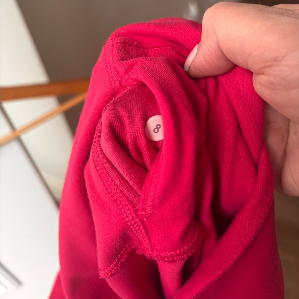 Lululemon Align Crop 22”- Size 8 (Pink / Raspberry) - Picture 5 of 6